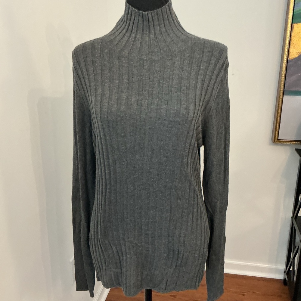 White House Black Market Heather Asphalt Sweater Cashmere